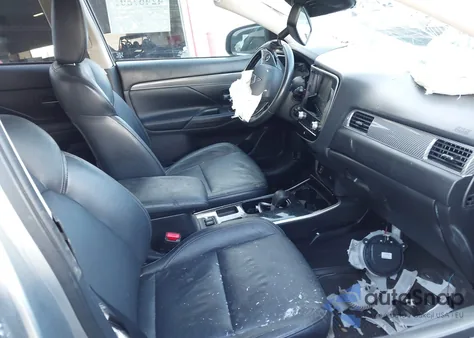 2020 Mitsubishi Outlander Se/Sel/Le z USA, uszkodzony, nr VIN JA4AD3A36LJ001004